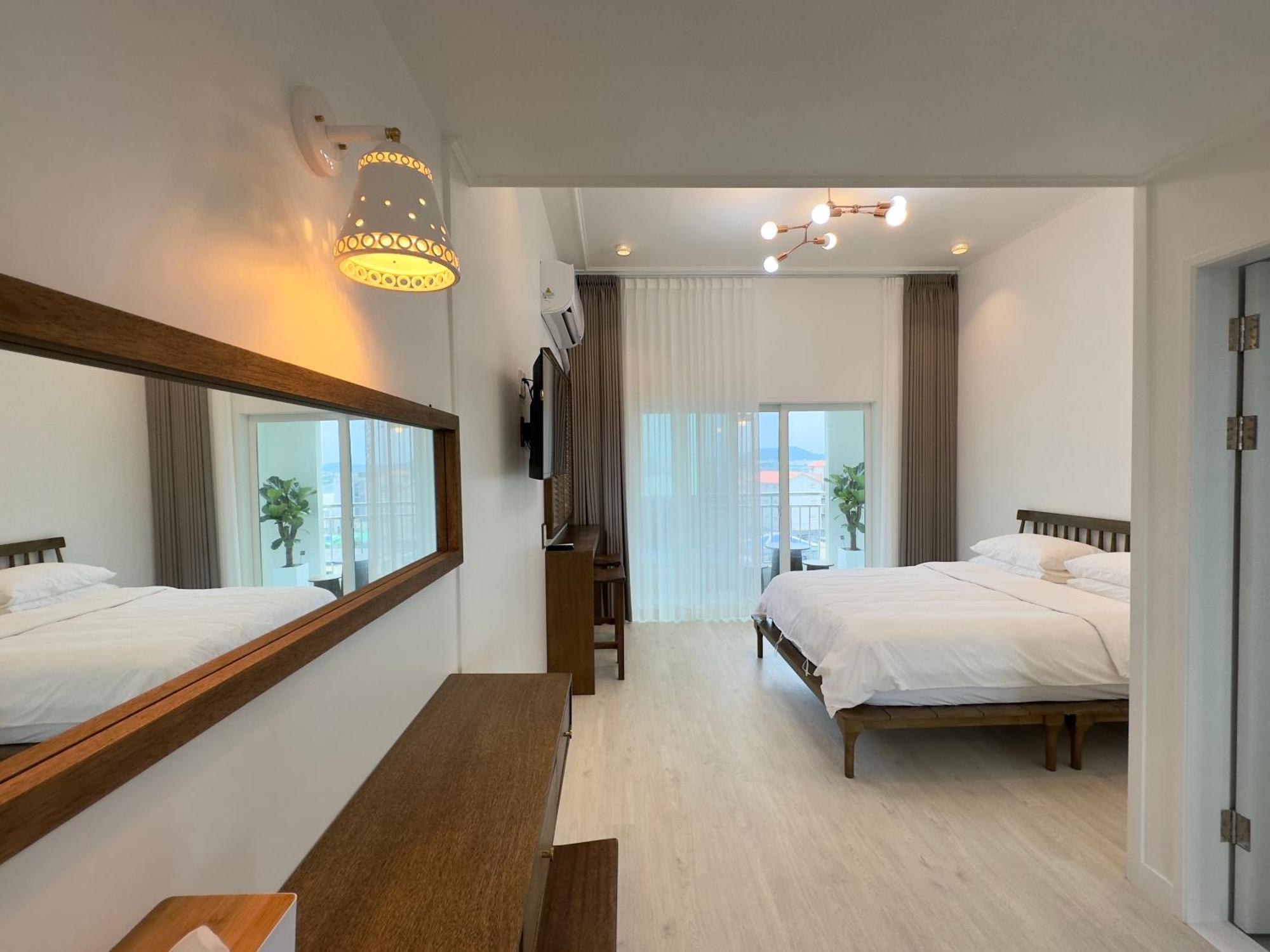 Pureun Jeju Pension Szogüpho Kültér fotó