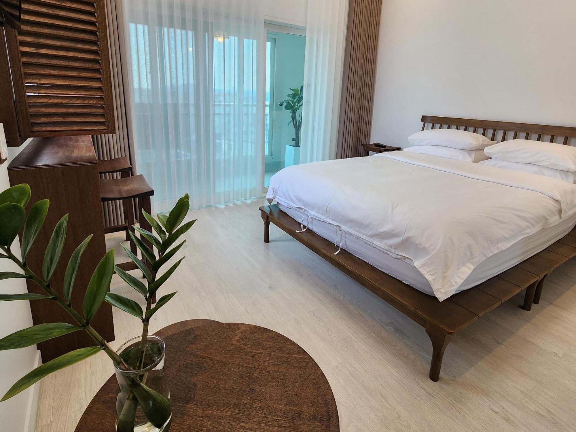 Pureun Jeju Pension Szogüpho Kültér fotó